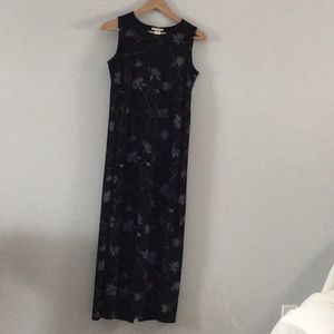 Long maxi dress petite style